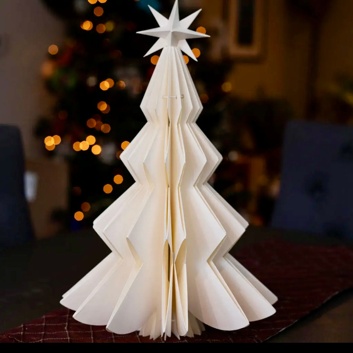 White Paper Christmas Tree Table Decoration Ornament